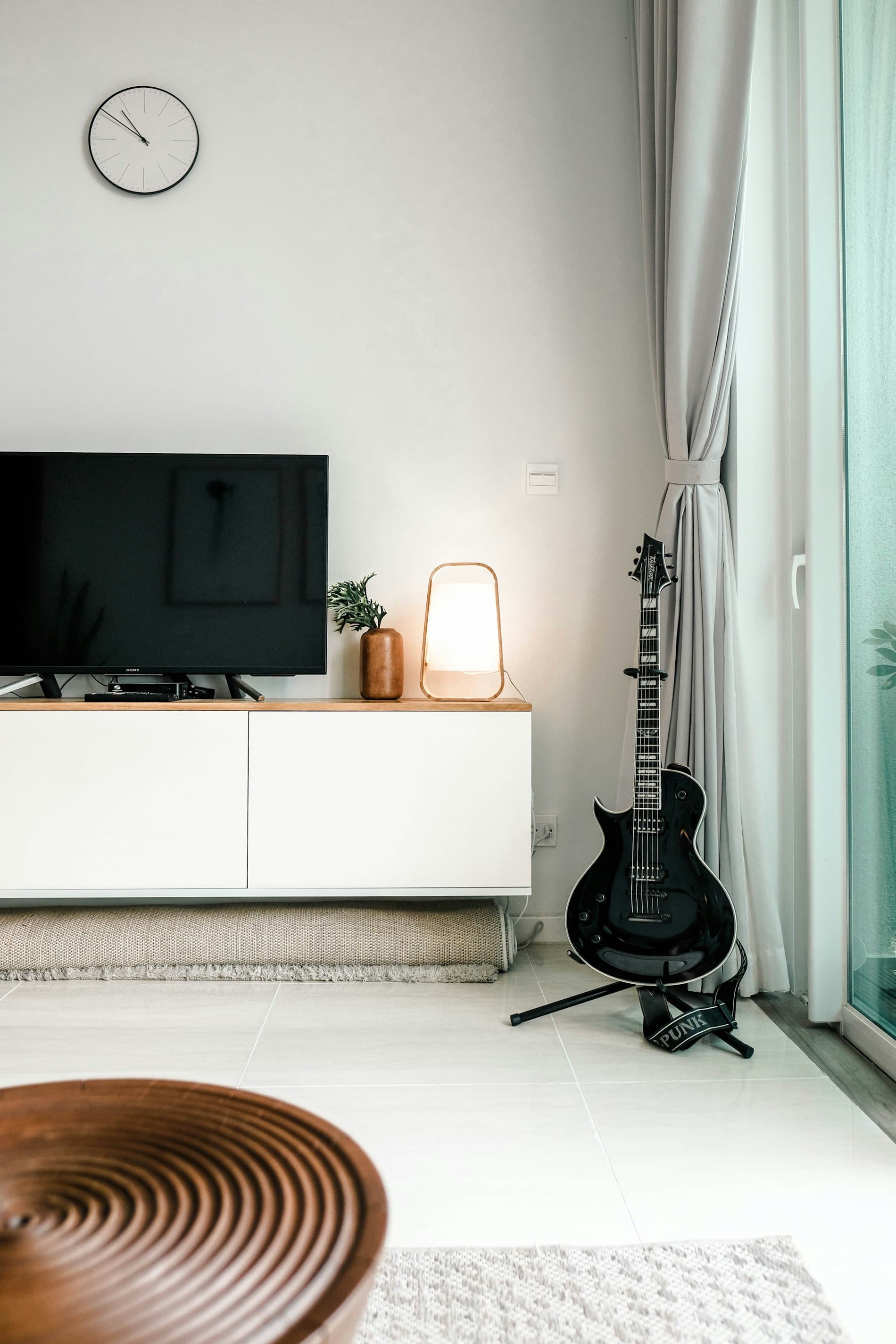 A Welltron-equipped living room